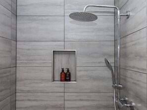 Bathroom - The Pennymoor (Tiverton)