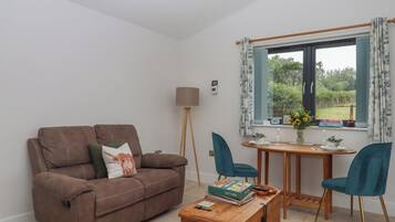 Cottage | Living area