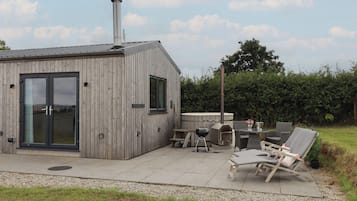 Cottage | Outdoor dining