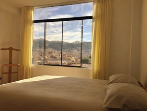 2 Schlafzimmer, Schreibtisch, WLAN, Bettwäsche