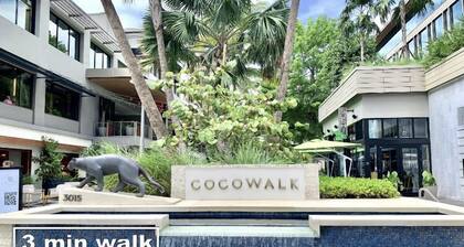 THE GROVE 4 10 MIN FROM THE BEACH. In the heart of Coconut Grove and CocoWalk