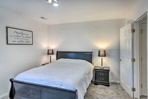 3 soverom, strykejern/-brett, wi-fi og sengetøy