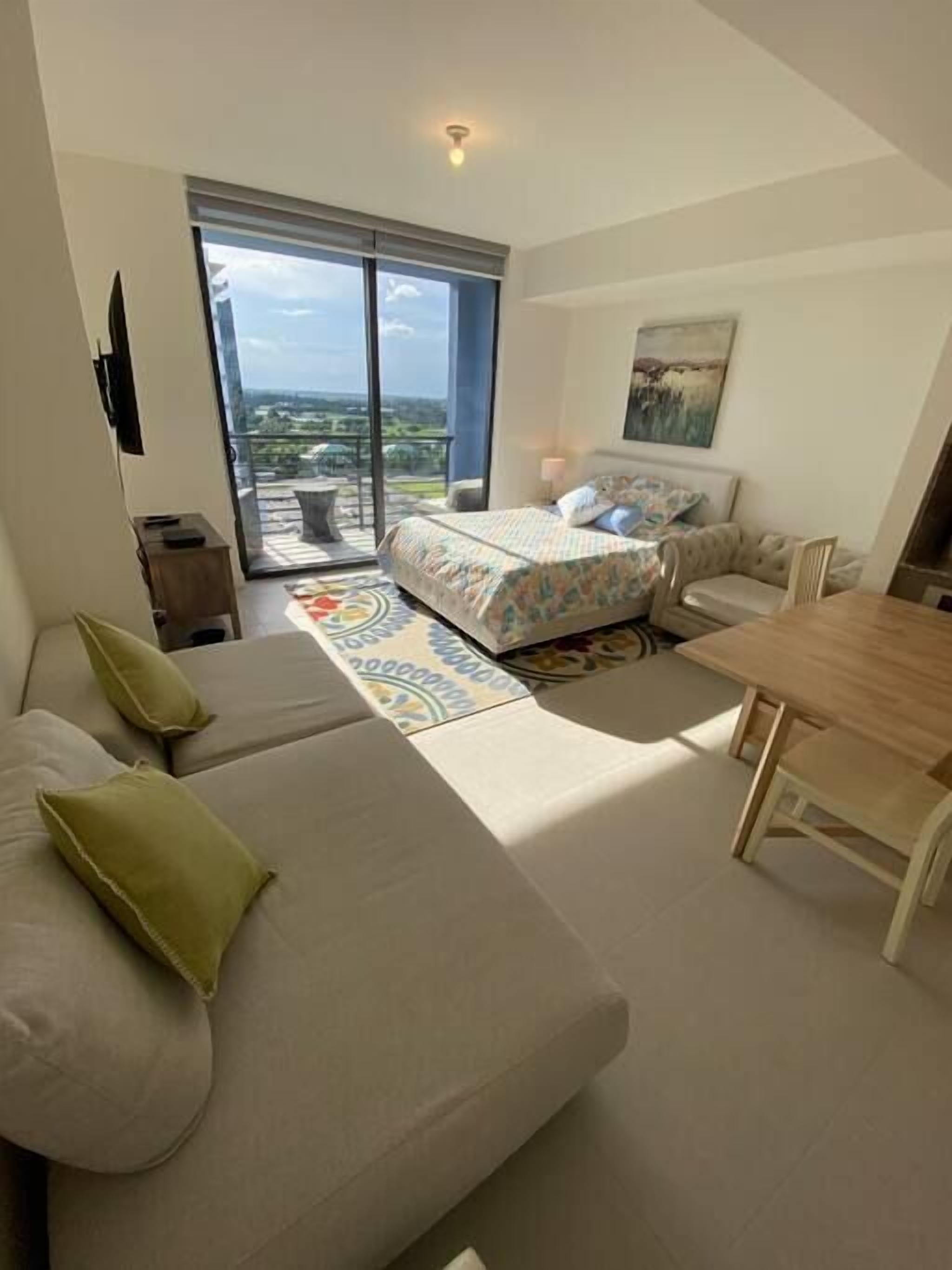 A1510 BRAND NEW Downtown Doral Studio