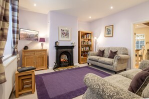 TV, fireplace, DVD player