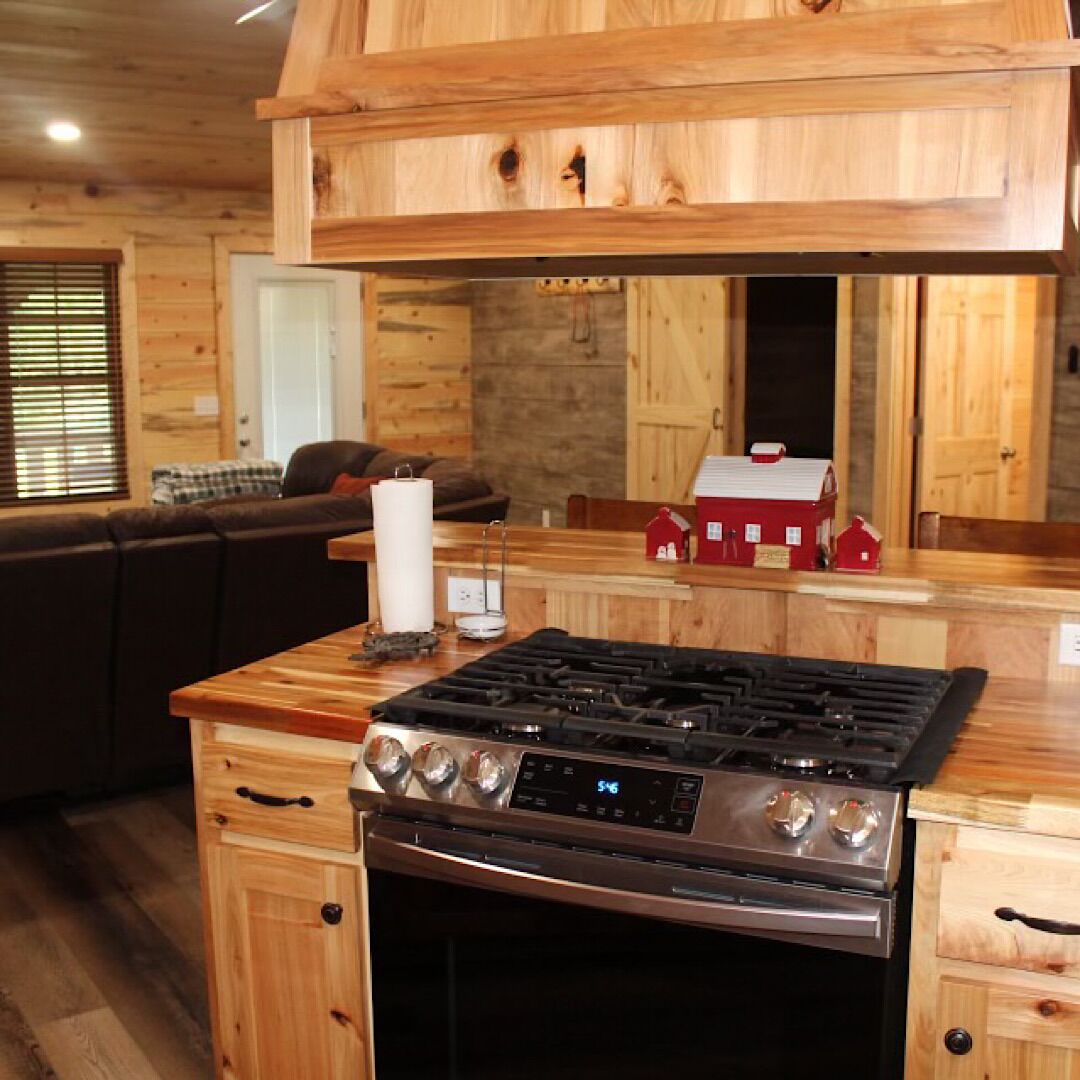 New Cabin Just Waiting For Your Next Adventure