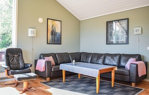 House | Living room