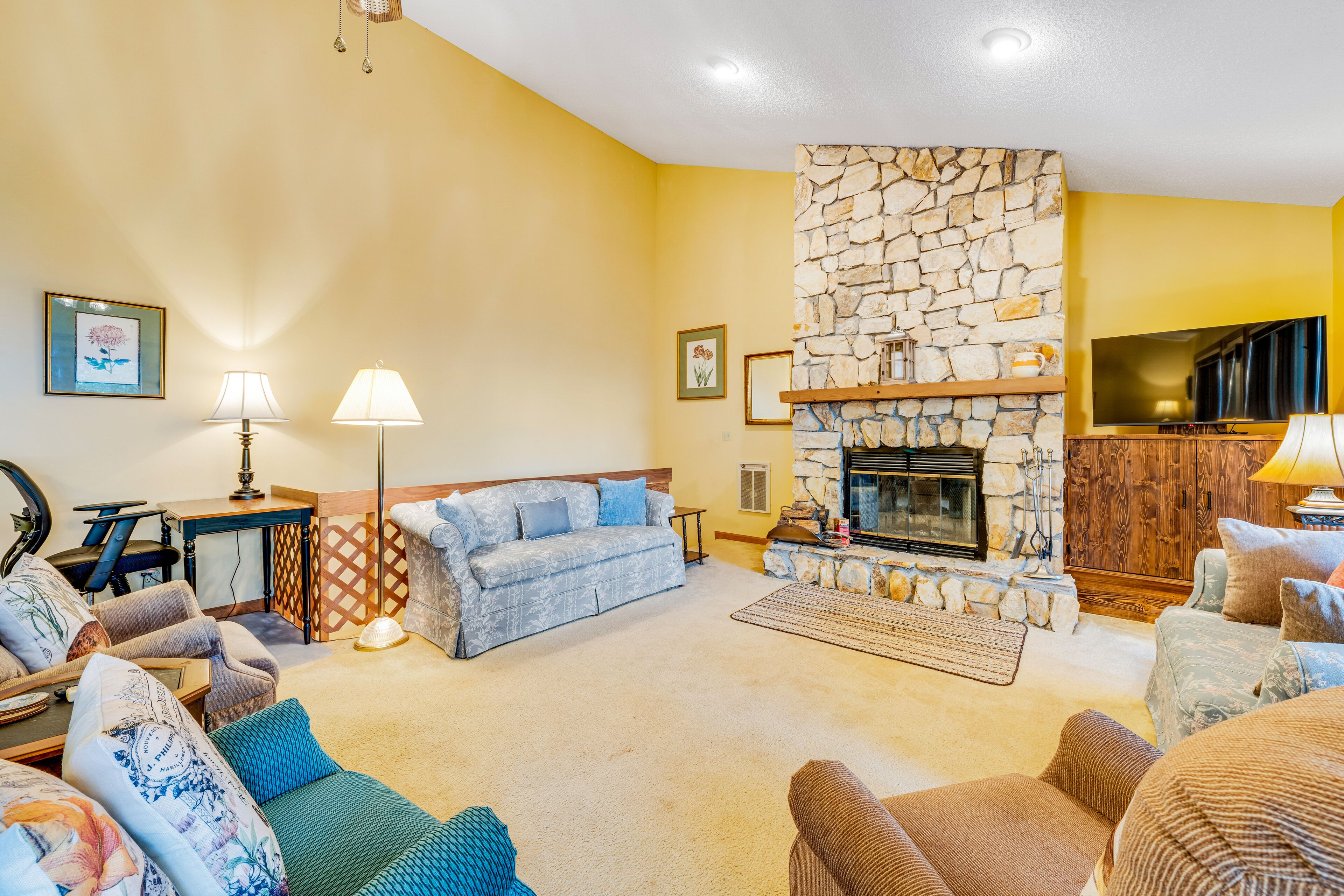 Private dog-friendly mountain home with foosball, gas grill & covered deck