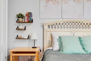 1 Schlafzimmer, Schreibtisch, Bügeleisen/Bügelbrett, WLAN
