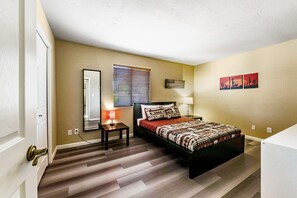 3 camere, ferro/asse da stiro, accesso a Internet, lenzuola