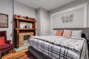 1 chambre, bureau, fer et planche à repasser, Wi-Fi