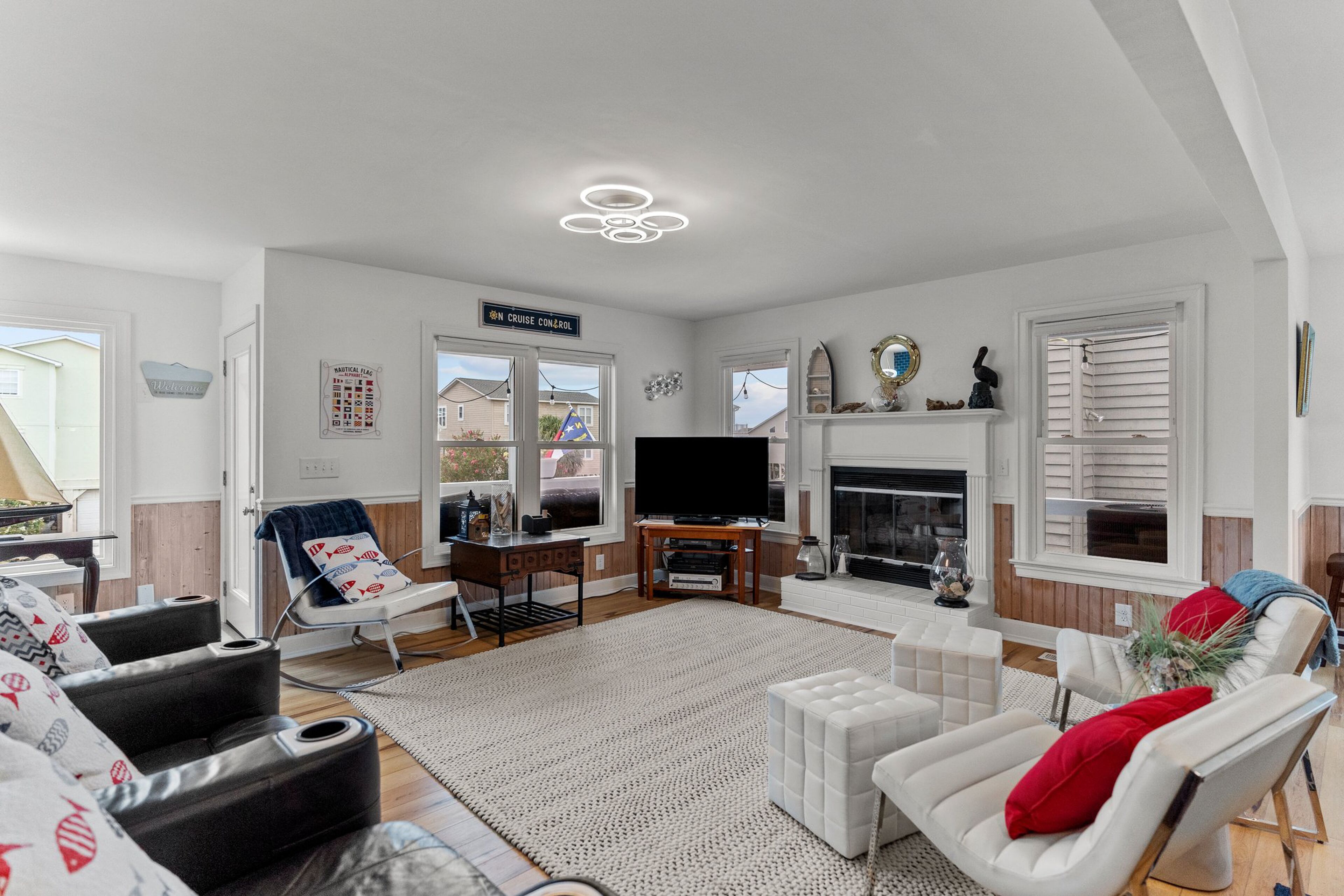 Waterfront home near the ocean with a balcony, central AC & washer/dryer