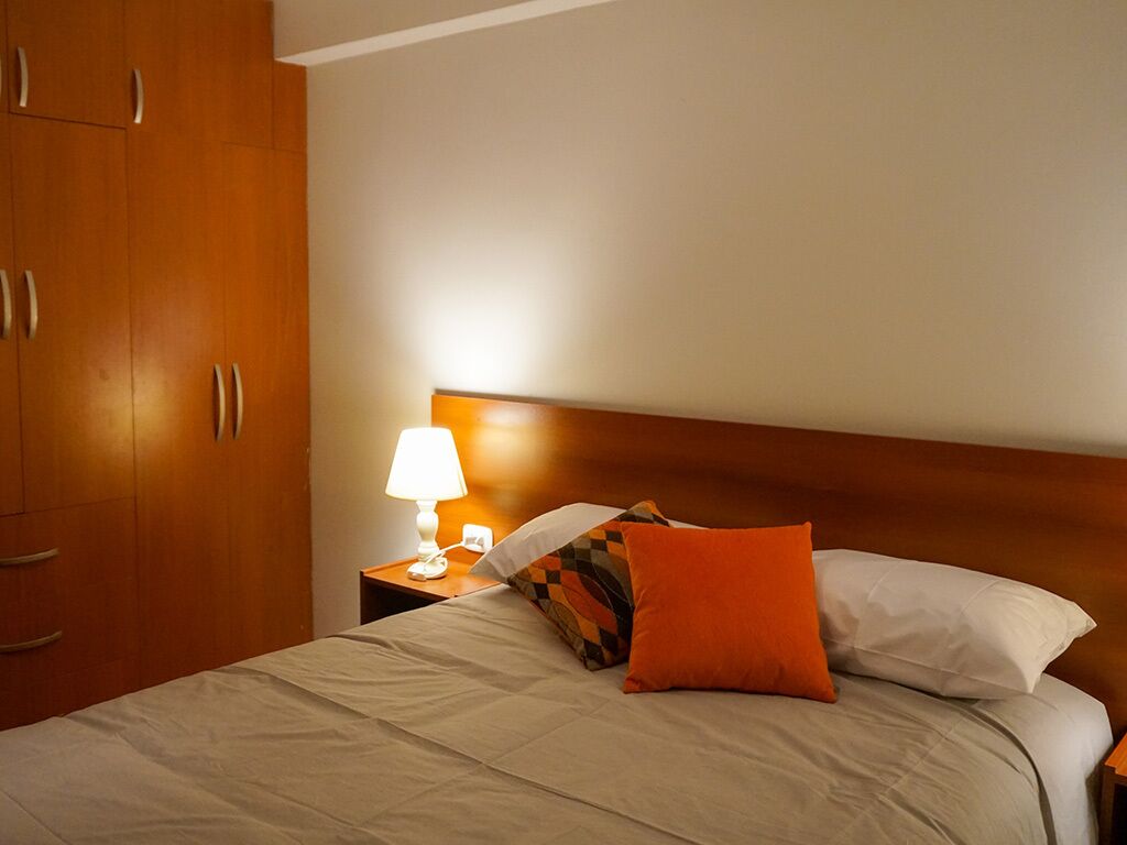 1 bedroom, desk, free WiFi, bed sheets