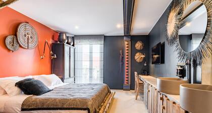 Colegio Charm House