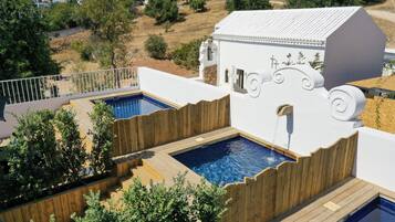 Estudi Deluxe | Piscina privada