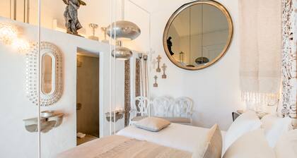 Colegio Charm House