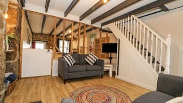 Cottage | Living area