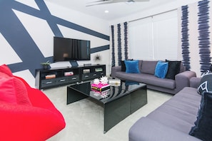 Maison (Multiple Bedrooms) | Intérieur