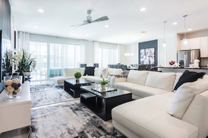 Maison (Multiple Bedrooms) | Intérieur