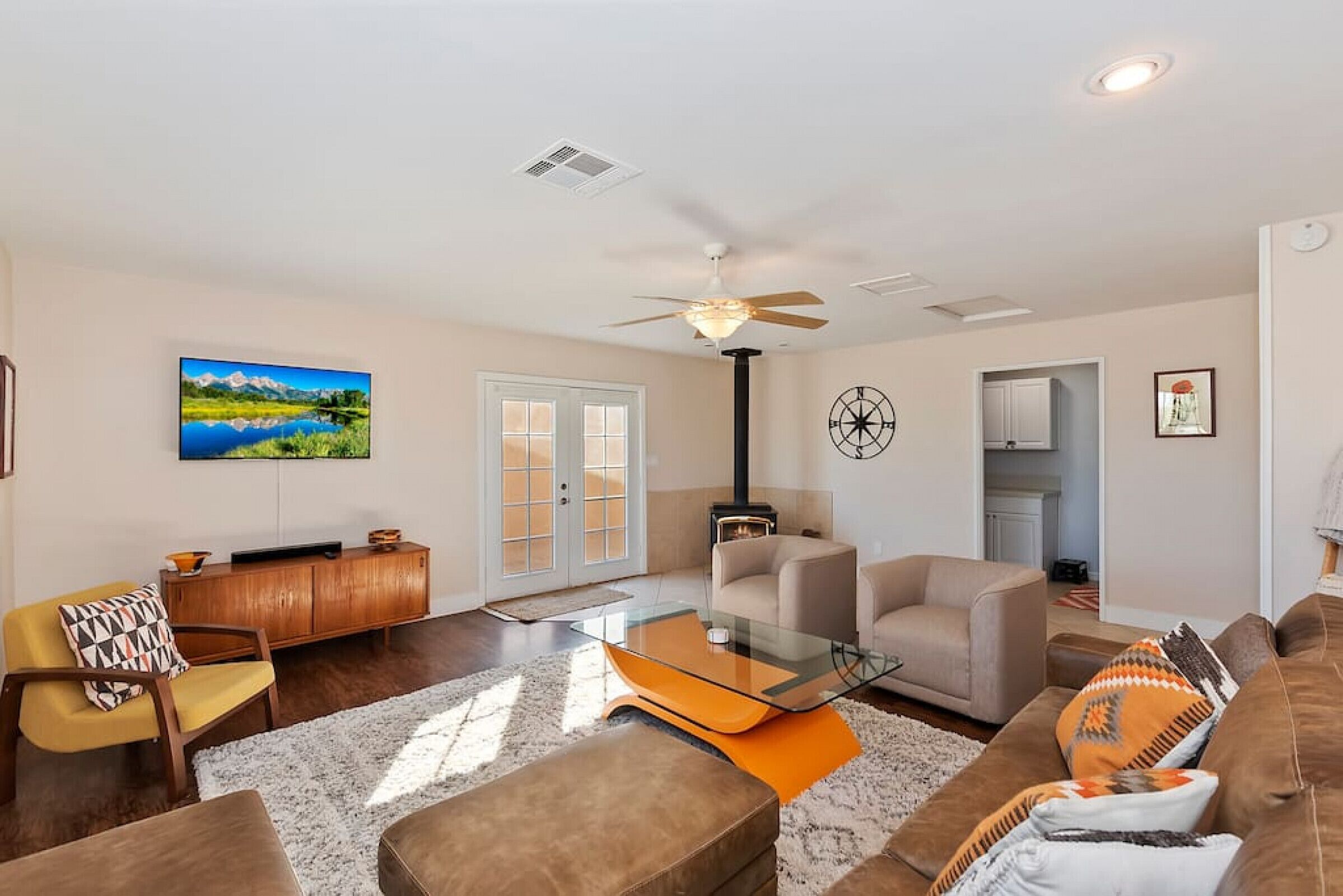 Short drive to Joshua Tree National Park