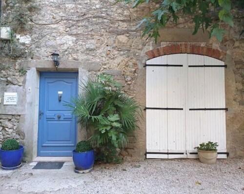 Château Historique XIe - 9 Couchages