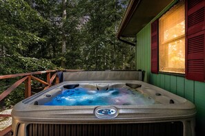 Baignoire à remous extérieure