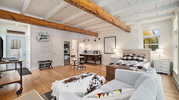 Internet, bed sheets