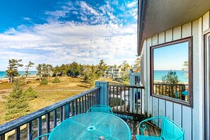 Property grounds - Darling condo on Lake Michigan with washer/dryer, deck, lake views, fireplace (Glen Arbor)