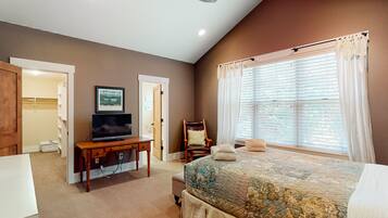 4 bedrooms, Internet, bed sheets