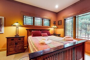 4 bedrooms, internet, bed sheets