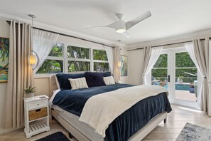 3 bedrooms, iron/ironing board, travel cot, free WiFi