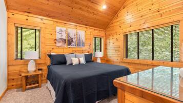 5 bedrooms, iron/ironing board, free WiFi, bed sheets