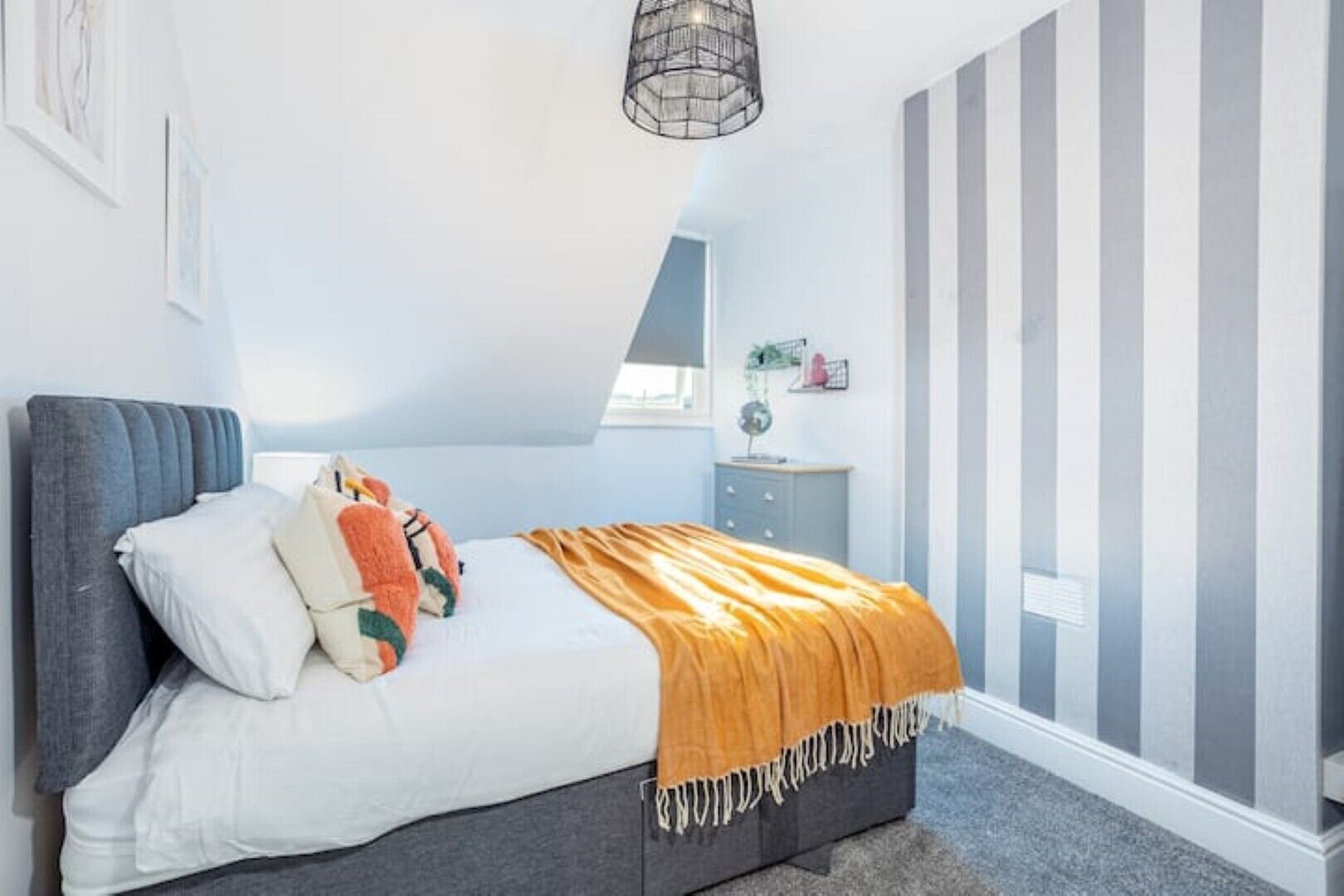 2 bedrooms, iron/ironing board, travel cot, free WiFi