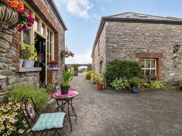 Exterior - Coach House (Kilbeg)