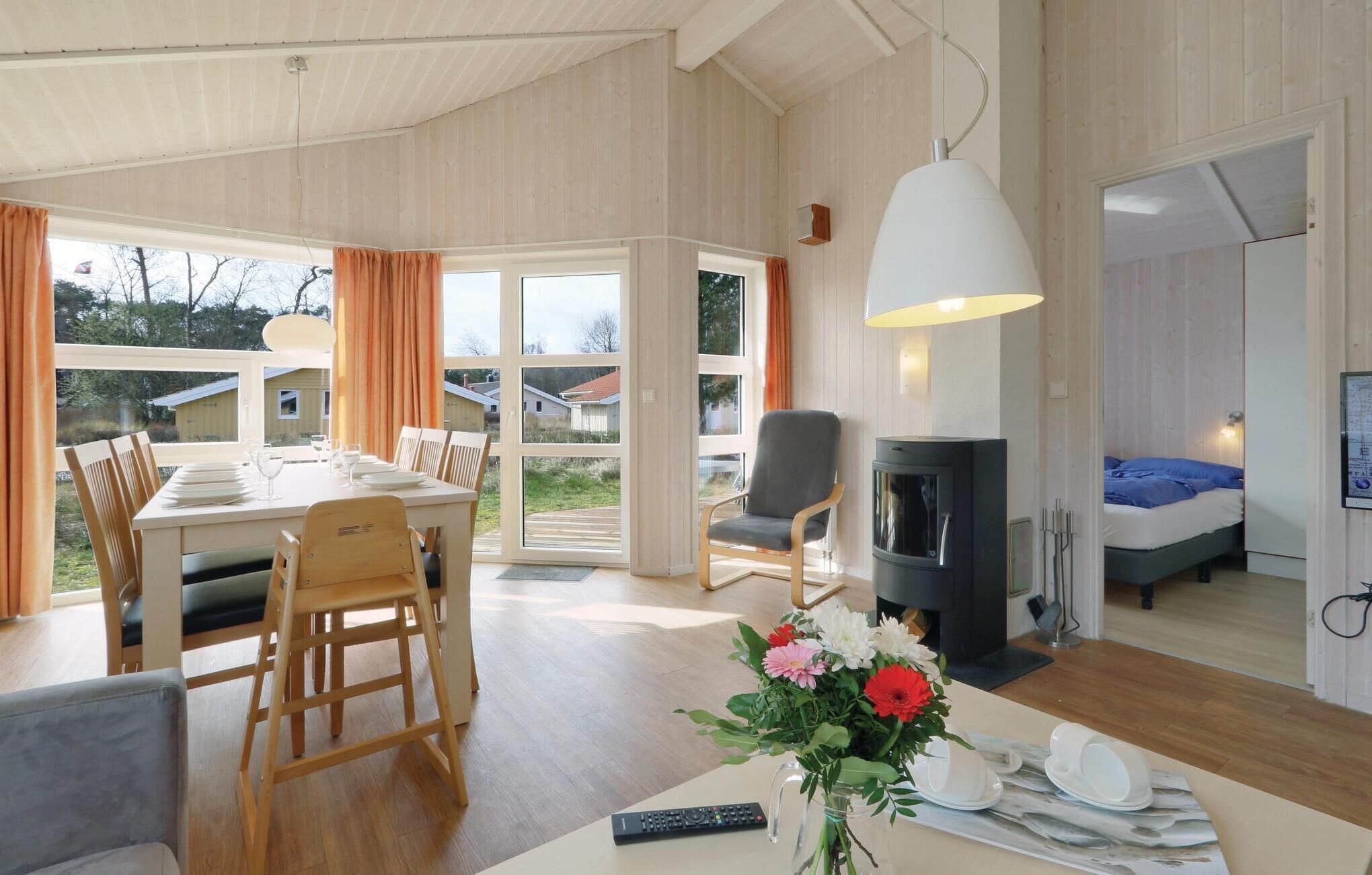 House (Meeresrauschen 2 - Dorf 6) | Living room | TV