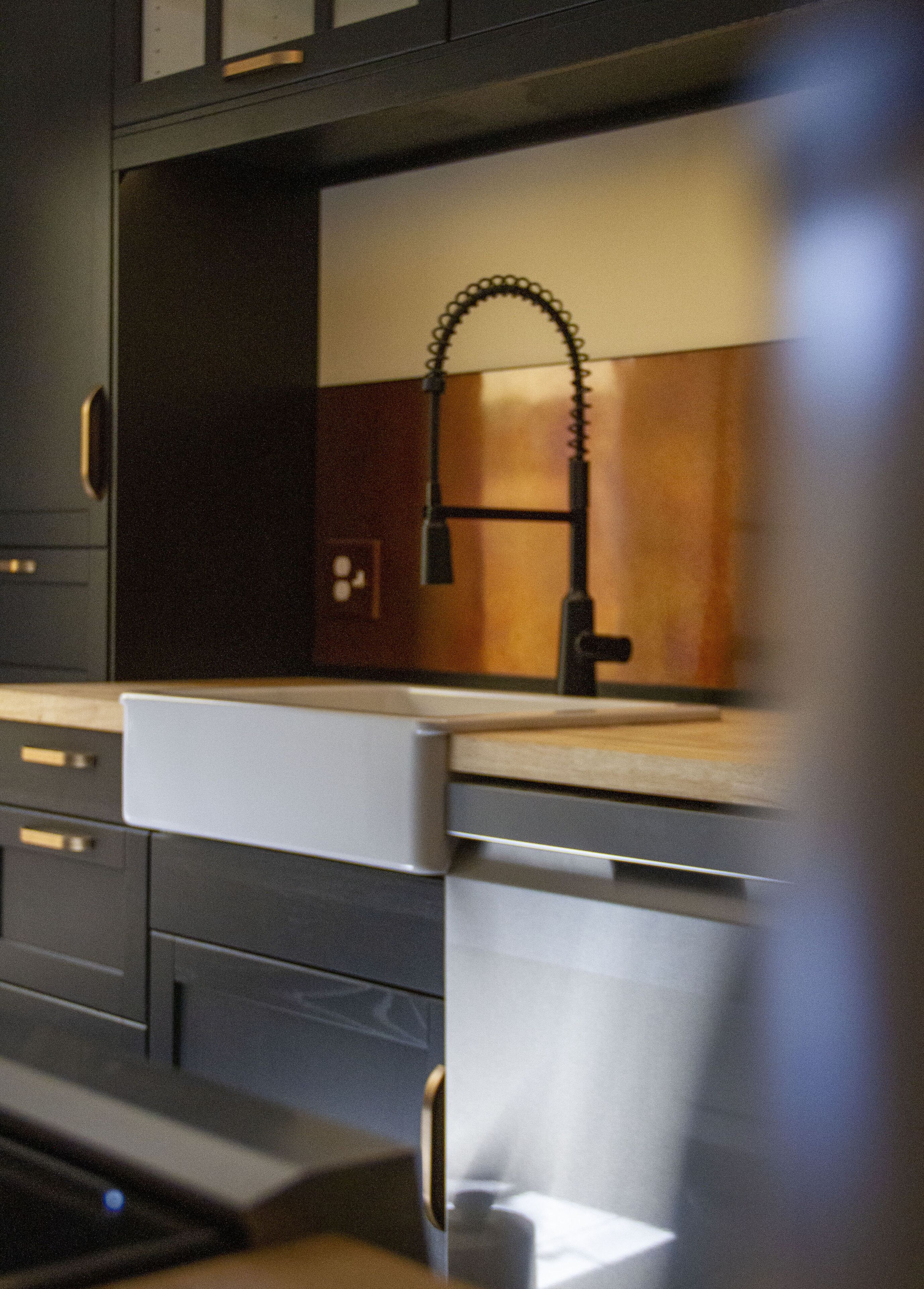 Brand New - Gracious Old Town Guest House w/ Hot Tub