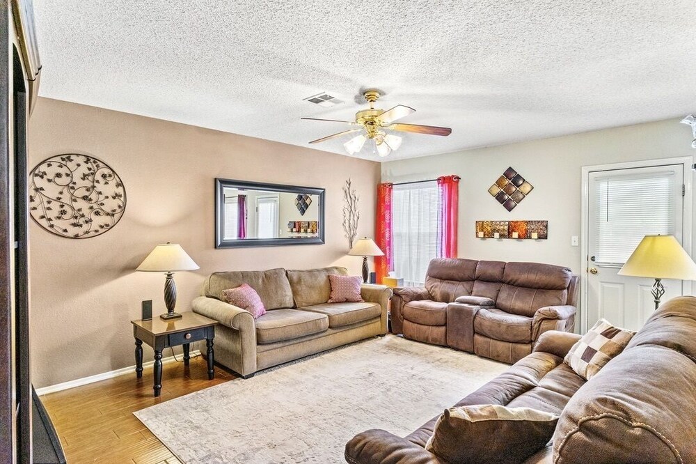 Private El Paso Getaway Near Franklin Mountains!