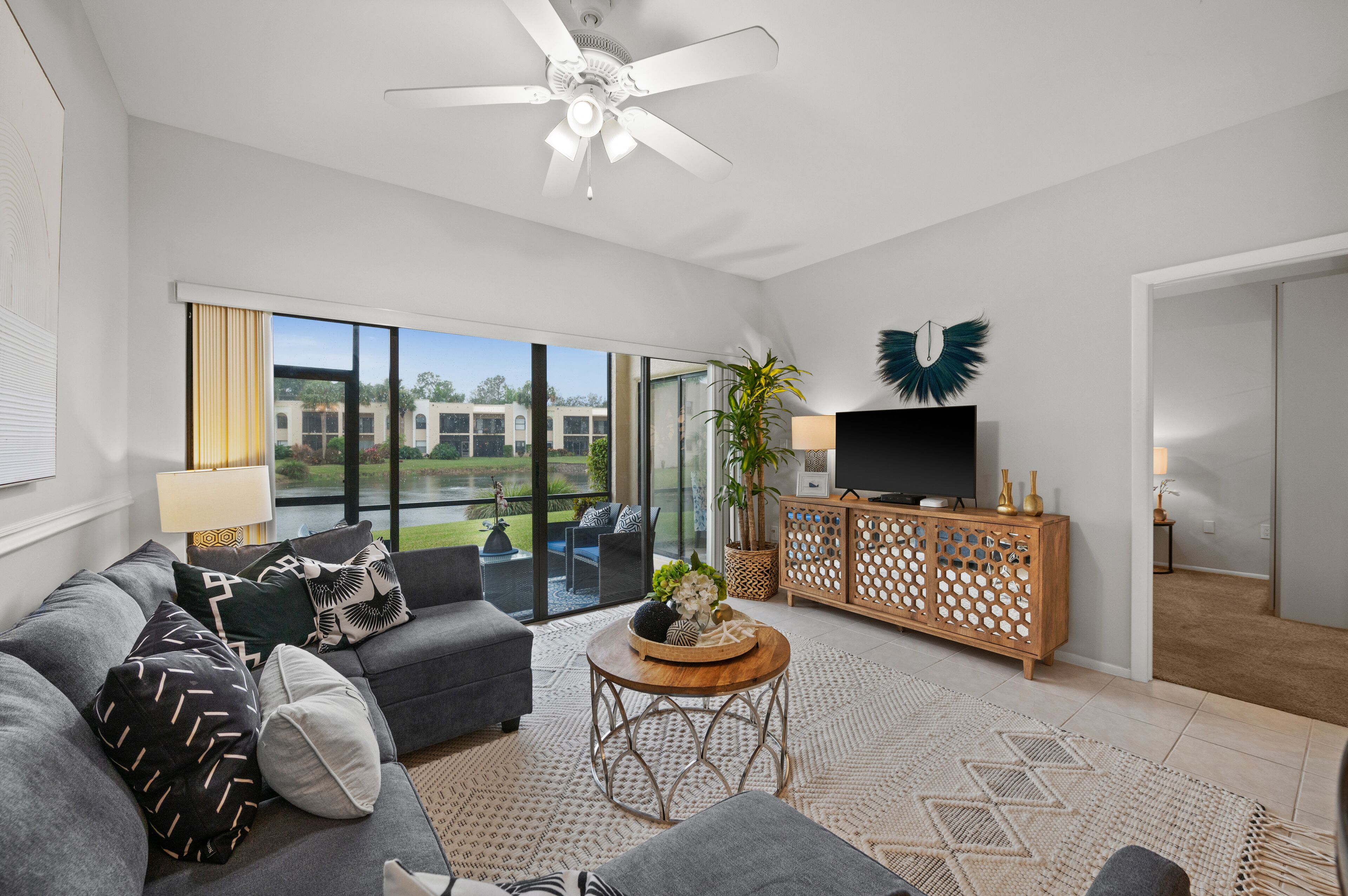 Limited-time Summer Deal On Lovely 2br Condo With Tennis - Naples, FL