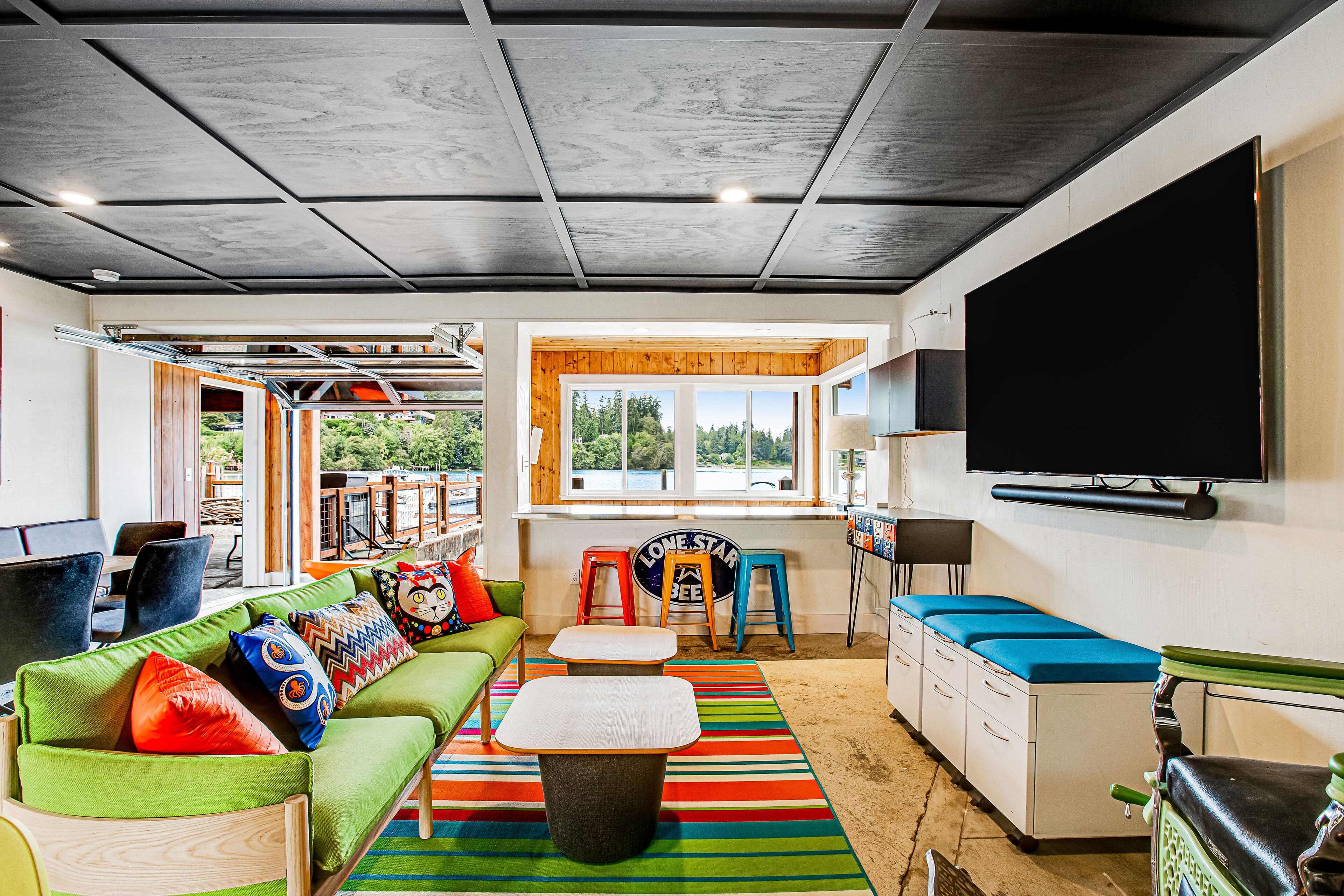 Waterfront home with 360º views, patio, firepit, deck, chef's kitchen, game room