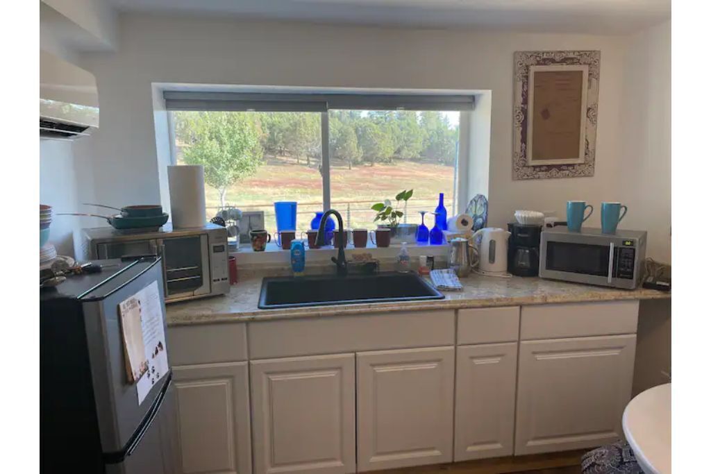 Sunset Casita 2 bedroom pet friendly Guest Ranch