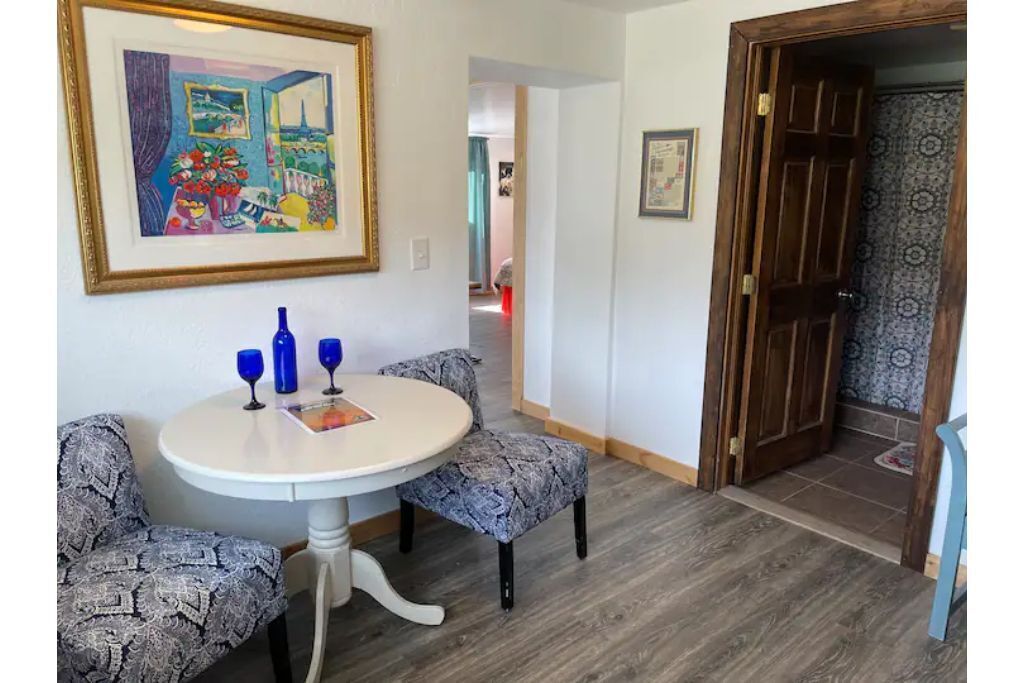 Sunset Casita 2 bedroom pet friendly Guest Ranch