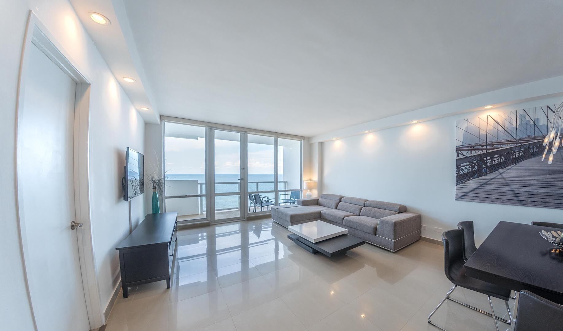 GRAND OCEAN FRONT C