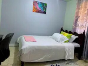 2 bedrooms, WiFi, wheelchair access - Cosy 2brm for small groups with WiFi 5min from CBD (Eldoret)