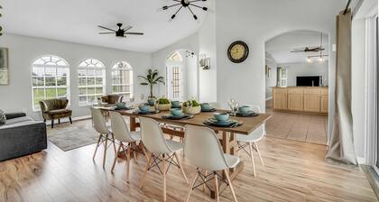 Elegant and Spacious 3 BR House w/ Heated Pool