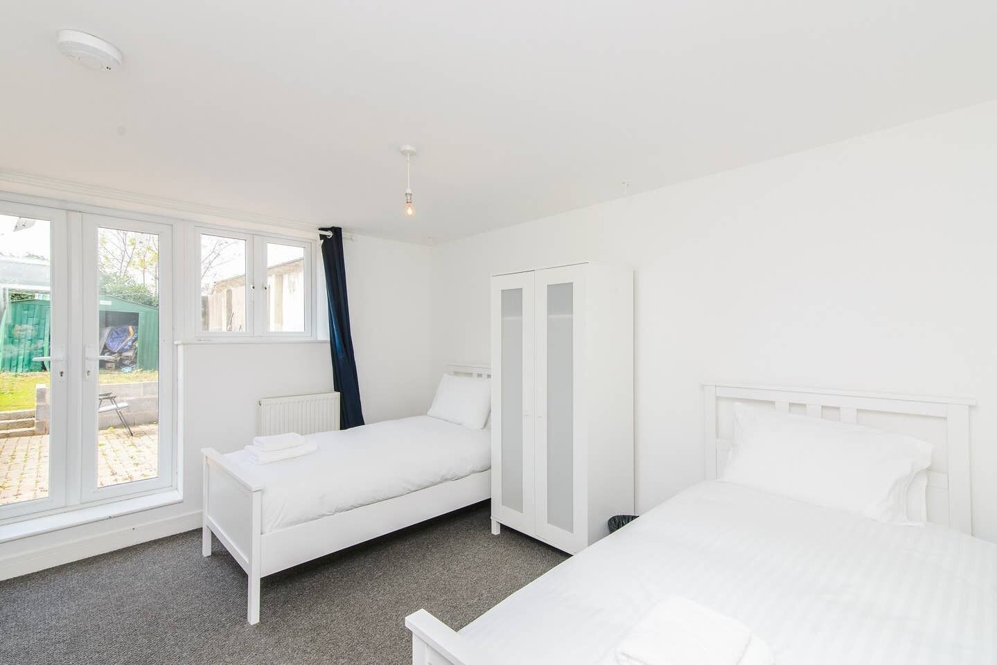 Short Stay Bristol - Freeland Rear House