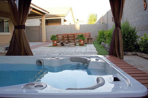 Spacious Buckeye Vacation Home