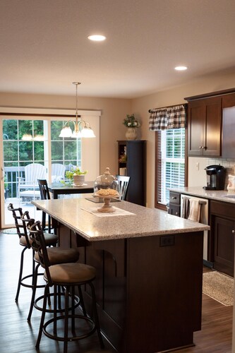 Safe Haven - Newer Home In A Quiet Neighborhood