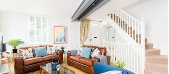 The Old Morgan Period Townhouse