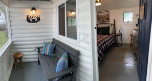 4 bedrooms, desk, iron/ironing board, free WiFi