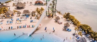 Cozy vacation studio in Belize City, 15min to airport, 10 to water taxi & center