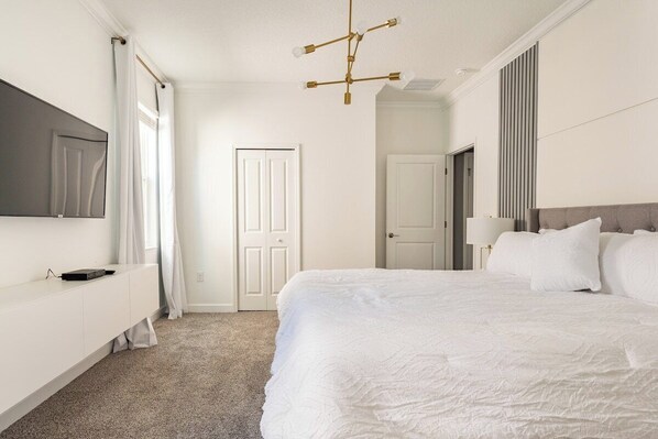 10 bedrooms, iron/ironing board, WiFi, bed sheets